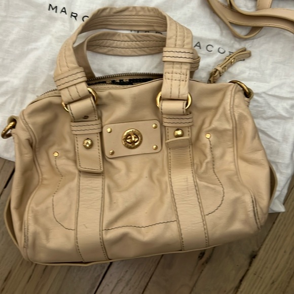 Marc Jacobs cream colored leather medium tote bag - Picture 1 of 5